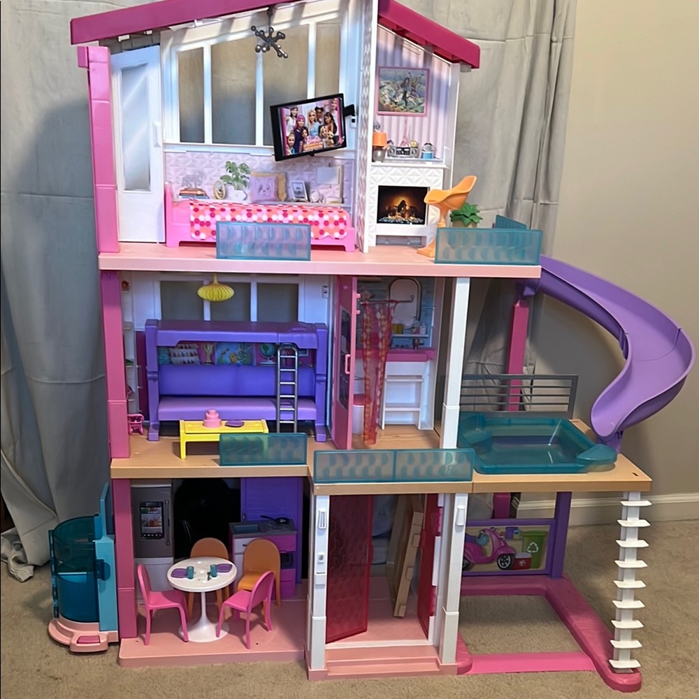 Dreamhouse Playset with Slide - Pink and Purple